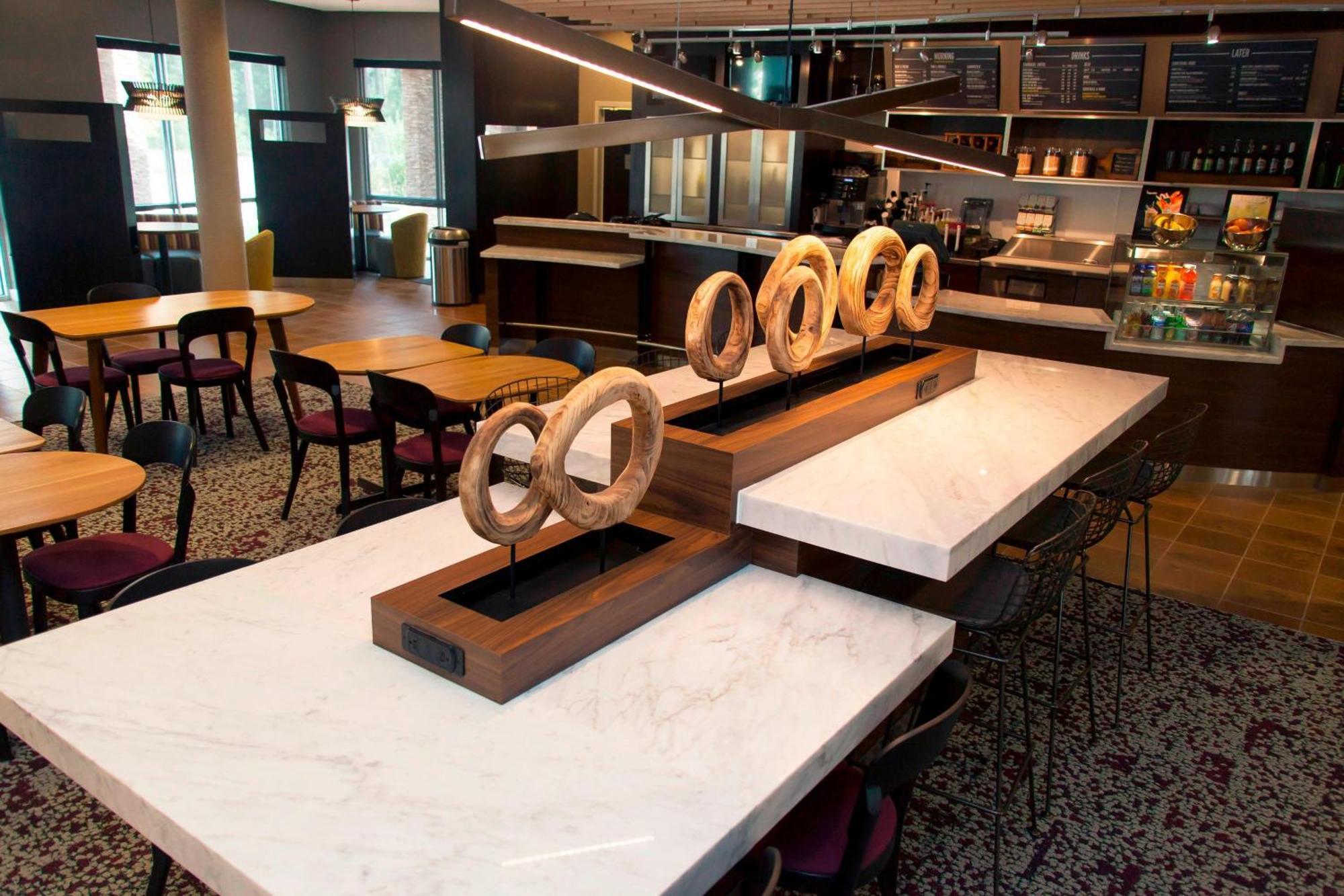 Courtyard By Marriott Houston City Place Spring Εξωτερικό φωτογραφία